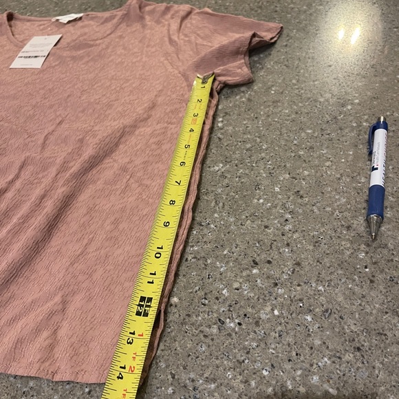 Bohme Rose Blouse NWT size XL perfect condition for Drew’s or casual. - Picture 7 of 7